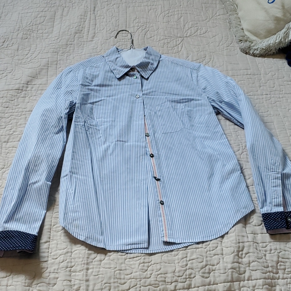 🌹2/$20🌹 Anthropologie dress shirt, size 2